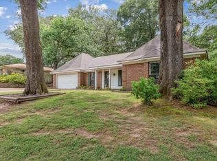 2783 Elmore Park Rd, Bartlett, TN 38134