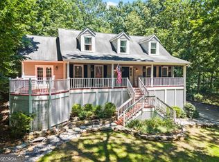577 Lakeshore Dr, Berkeley Lake, GA 30096