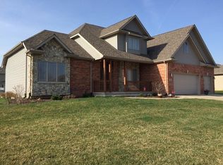 9035 W 96th Ave, Saint John, IN 46373
