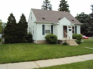 1510 Henry Ruff Rd, Garden City, MI 48135