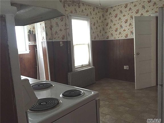 3rd image of 24 Norton St