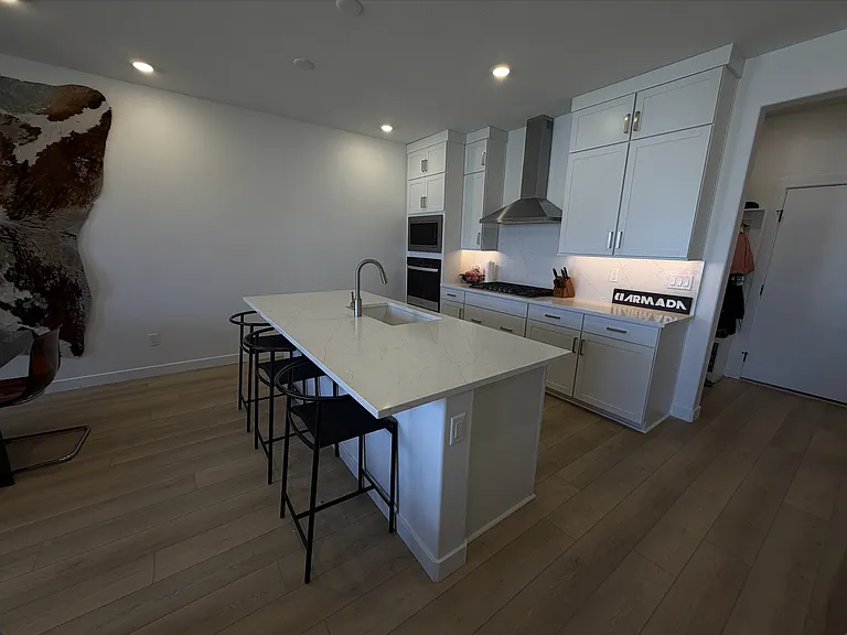 2403 N Paradise Flat Ln — Photo 3