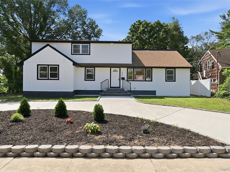 1st image of 930 Park Drive