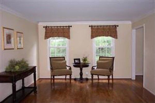 2nd image of 7184 Foxview Dr