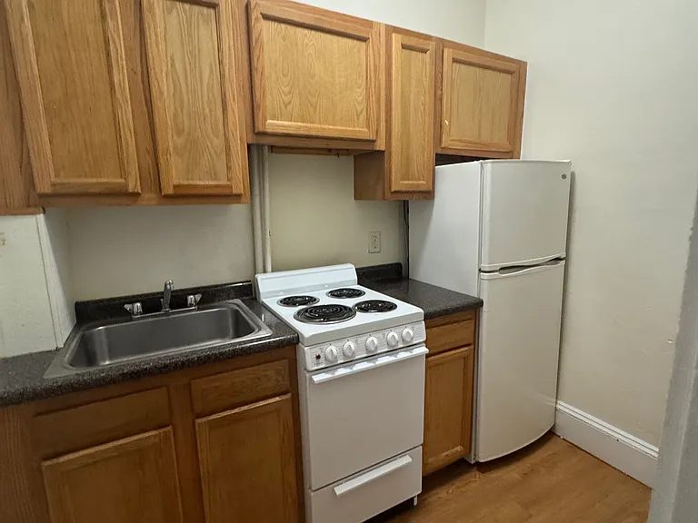 1330 Commonwealth Ave — Photo 2
