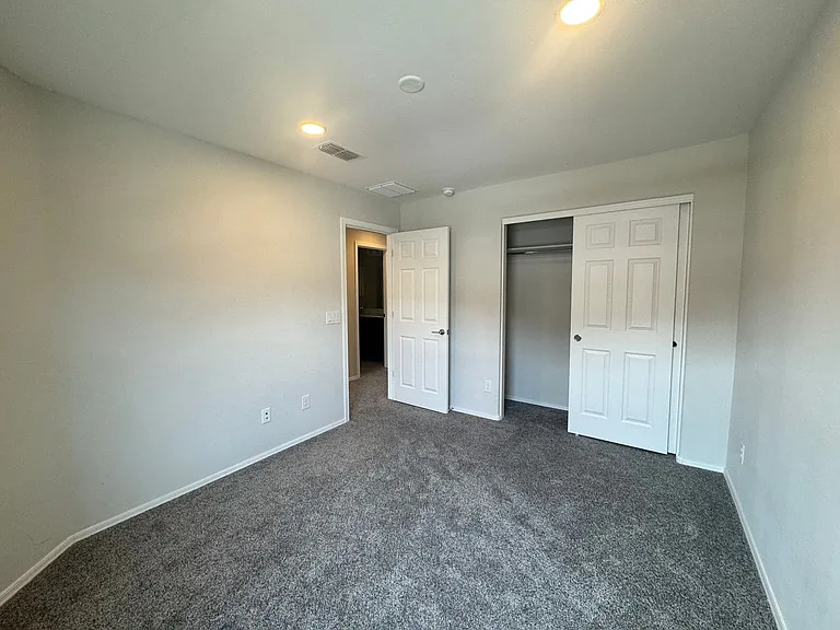 7053 W Oberlin Way — Photo 9