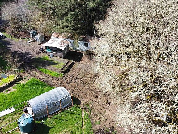 2nd image of 26622 Fudge Rd