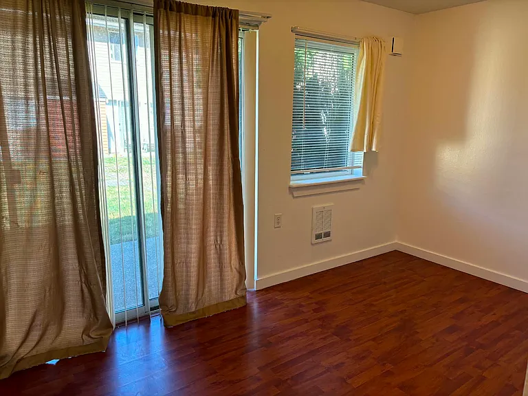 412 Center Rd #C1 — Photo 7