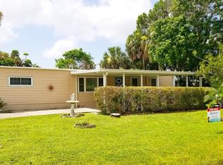 201 Riverwood Rd, Naples, FL 34114