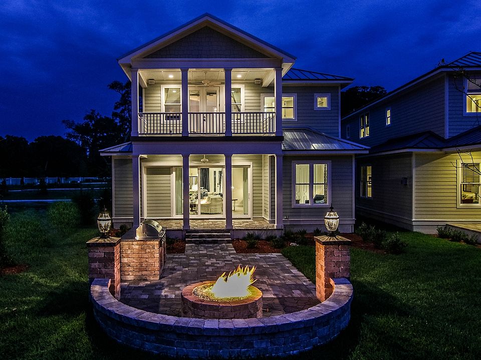 1st image of 1922 Amelia Oaks Dr