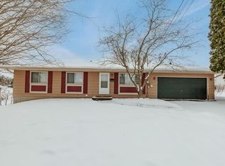 332 Pleasant St, Lake Mills, WI 53551