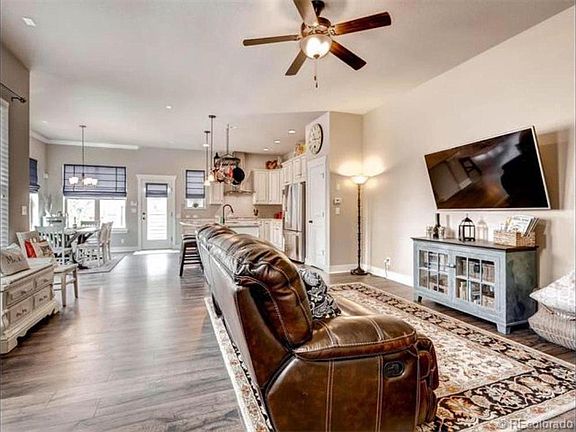 Open concept LR /Kitchen /Dining