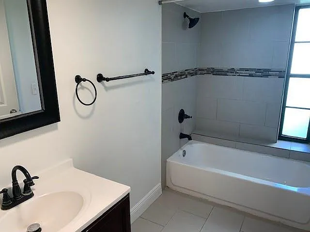 9273 SW 8th St #206 — Photo 15