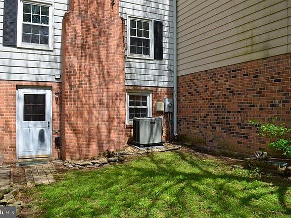 4th image of 357 Linden Ct