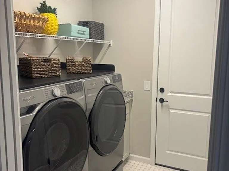 1120 Tropics Ave — Photo 8