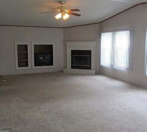 2nd image of 694 Prescott