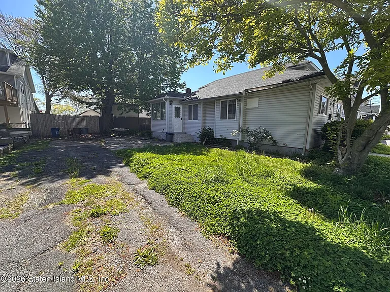 44 Milbank Rd — Photo 8