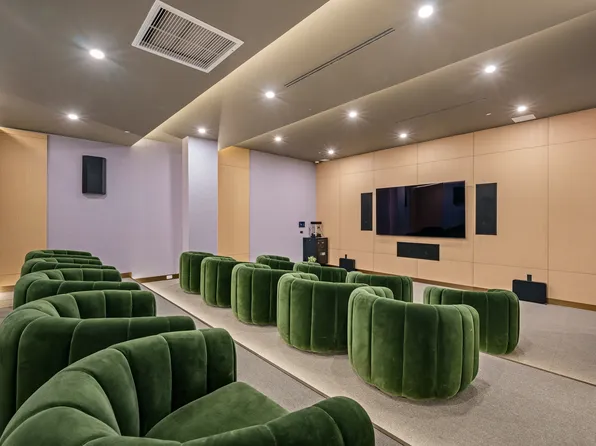 218 Front Street image 35 of 50