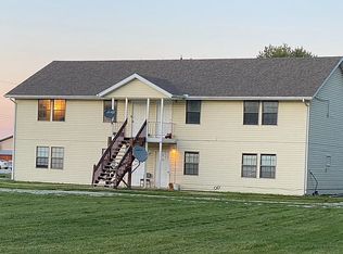 300 W 9th St, Henrietta, MO 64036