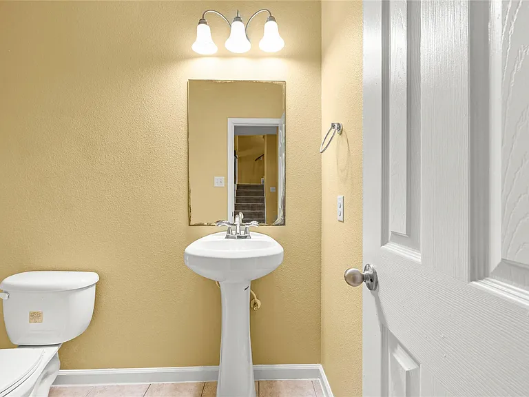 1520 Sherwood Forest St #301 — Photo 27