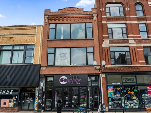1375 N Milwaukee Ave #2F, Chicago, IL 60622