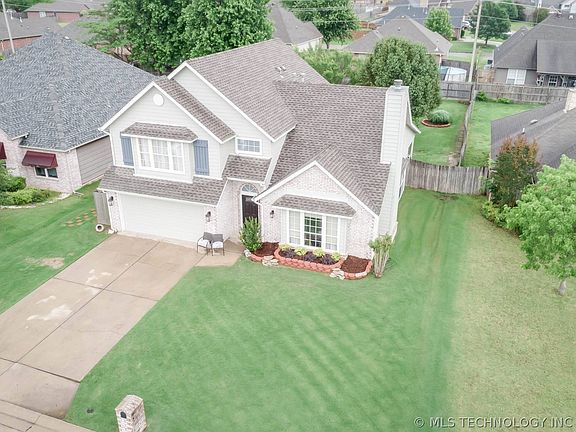 3rd image of 3813 S 199th East Ave