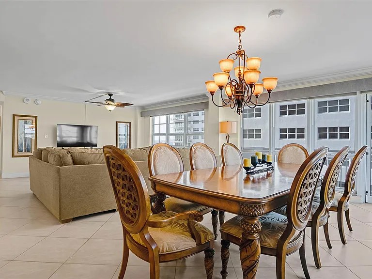 133 N Pompano Beach Blvd #501 — Photo 8