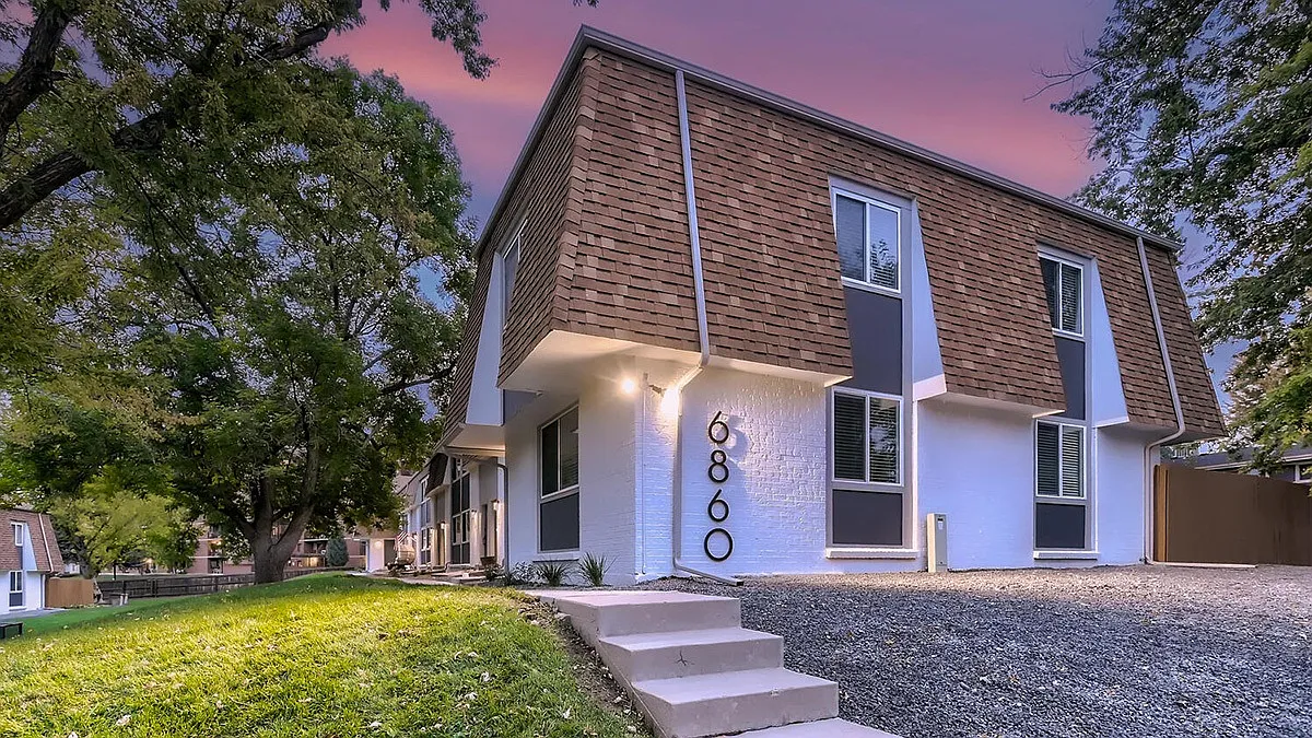 Park Ridge Townhomes — Photo 3
