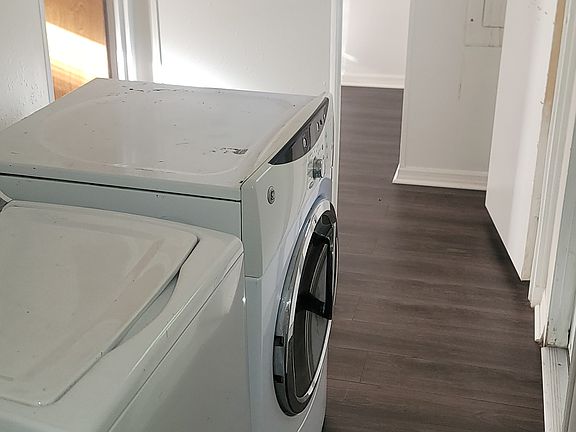5th image of 7440 Gulf Breeze Cir #8