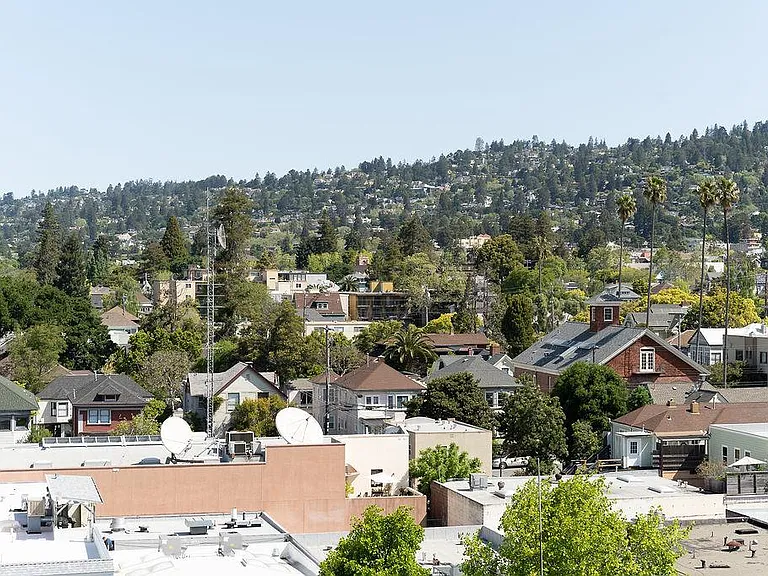 Rooftop Berkeley Hill View