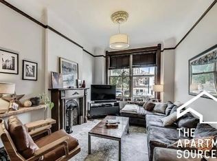 2324 W Armitage Ave #1F, Chicago, IL 60647