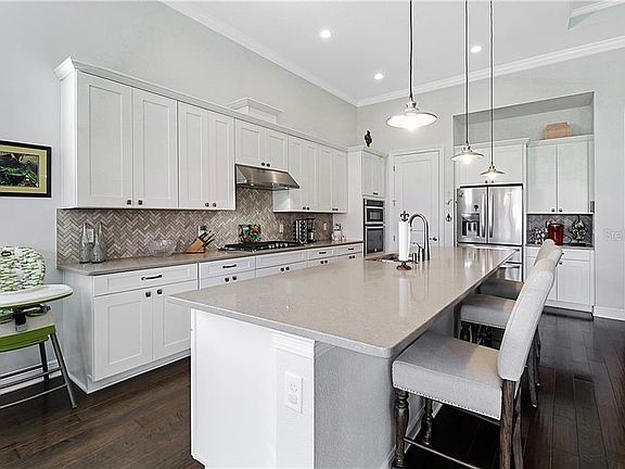 2nd image of 15720 Shorebird Ln