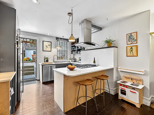 Sold by Corcoran | media 4