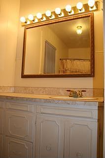 Bathroom vanity