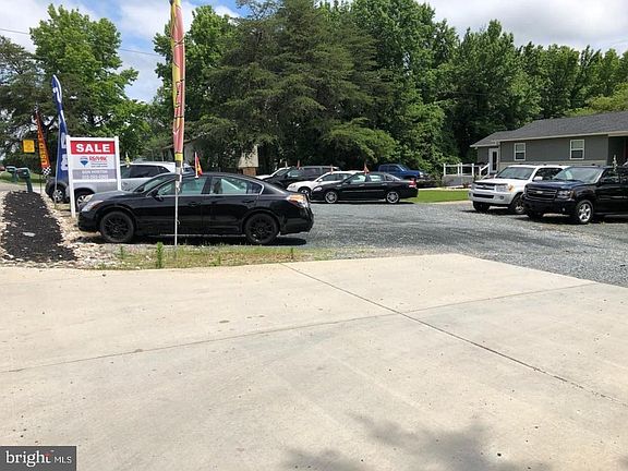 4th image of 180 Delancy Rd