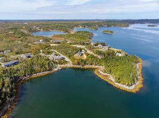 285 Quinlan Dr, Halifax, NS B0J 1P0