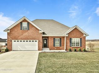 1941 Clear Water Dr, Lawrenceburg, KY 40342