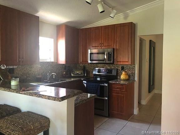 5th image of 1560 NE 36th Ave #1560