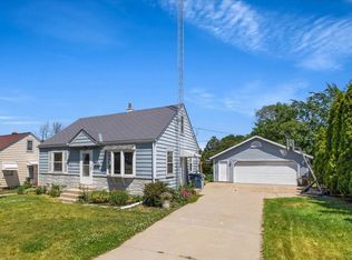 3454 S 84th St, Milwaukee, WI 53227