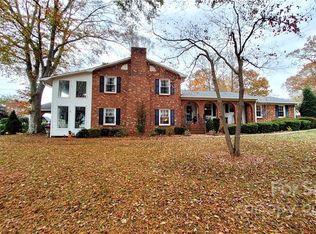 4343 Ritchie Rd, Lincolnton, NC 28092