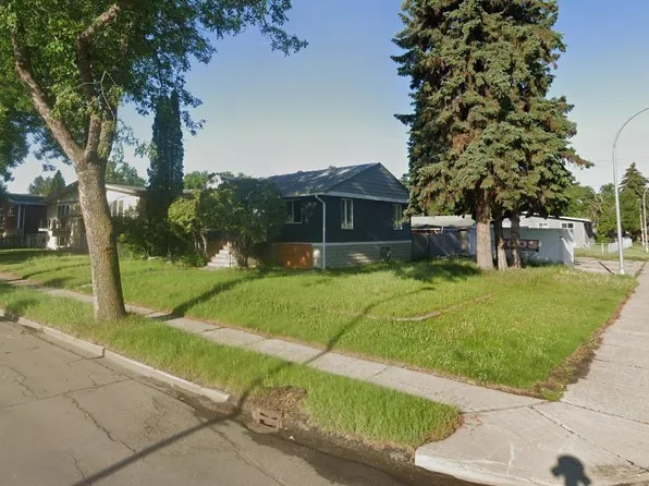 11834 44th St NW, Edmonton, AB T5W 2S5
