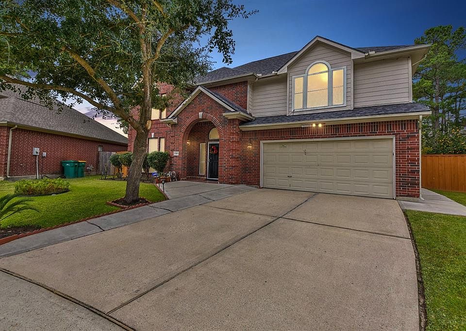 1st image of 13815 Vickston Ln