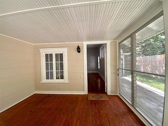 4th image of 510 S Eola Dr
