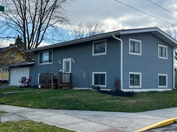 500 S Guilford St, Garrett, IN 46738