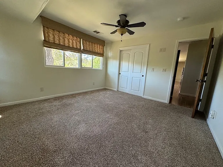 7405 San Gabriel Rd — Photo 10