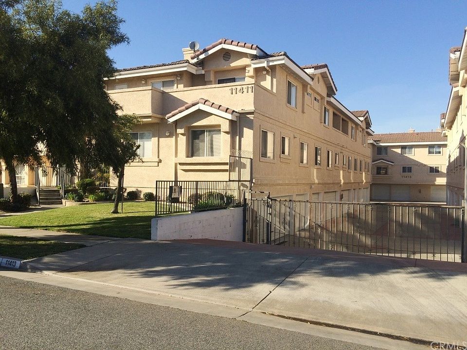 1st image of 11413 216th St #14