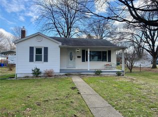 420 N Cedar St, O'Fallon, IL