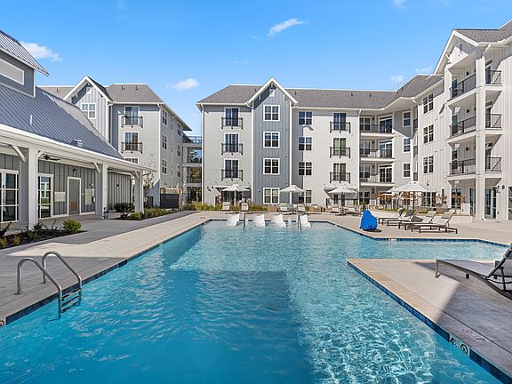 2nd image of 49 N Assembly Dr #112
