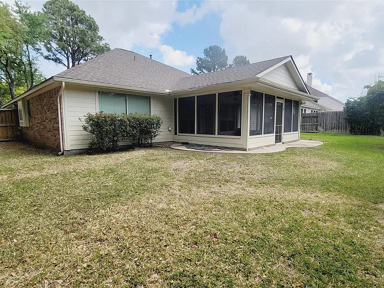 16215 Brinton Ct — Photo 25