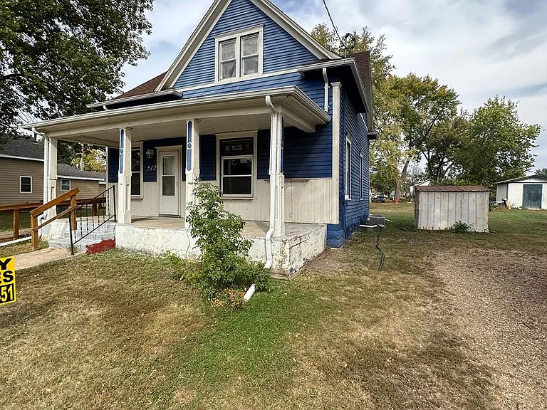 512 W 3rd Ave — Photo 1